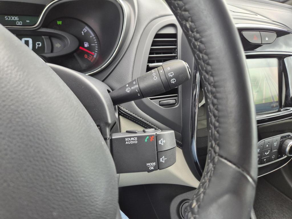 Renault Captur tce 120 edc automaat initiale paris | leder | trekhaak | cam