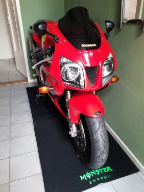 Honda vtr sp1