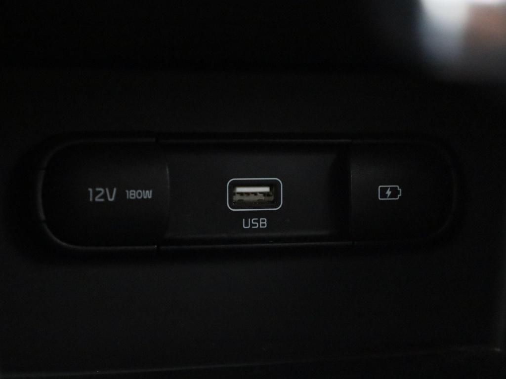 Kia Niro 1.6 gdi phev dynamicplusline | automaat | lmv | navigatie | leder 
