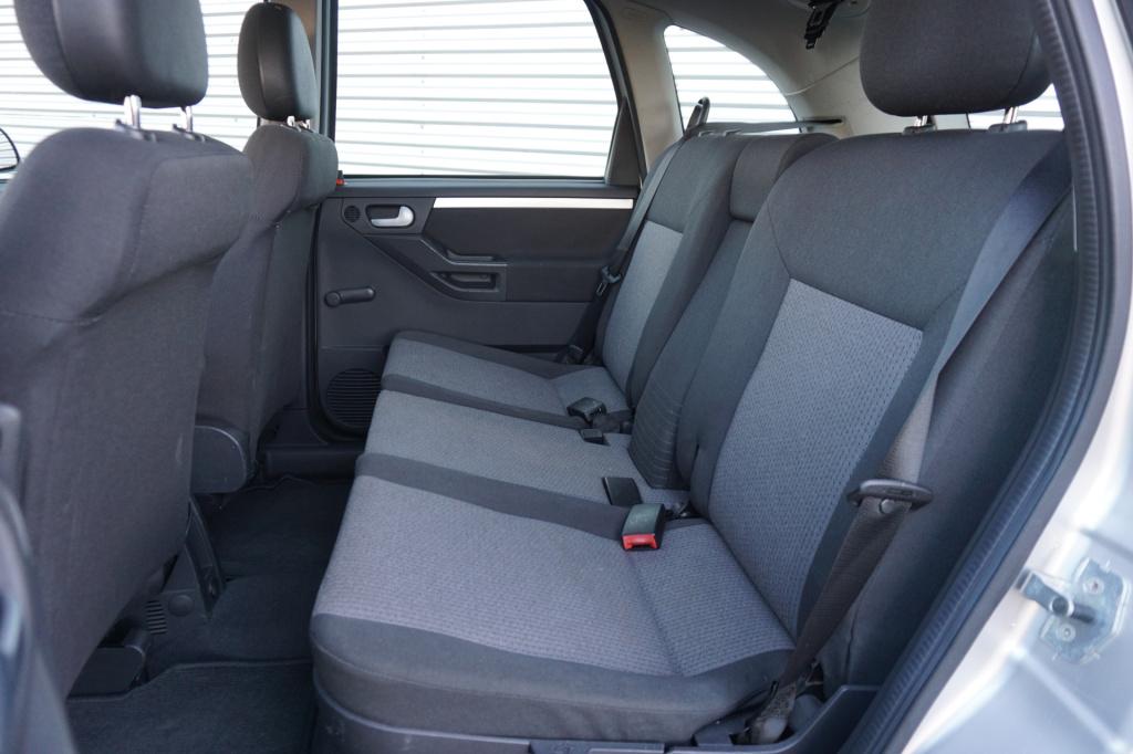 Opel Meriva 1.8-16v enjoy airco / elektr. ramen / trekhaak / lm velgen / na