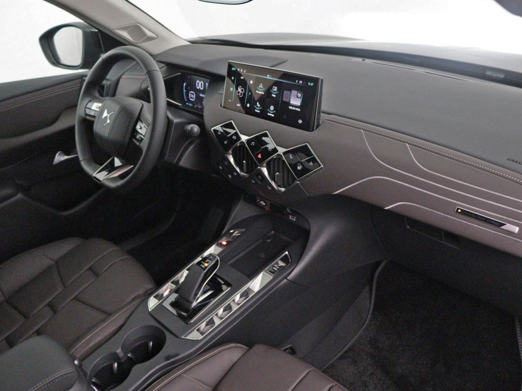 Ds Ds 3 e-tense antoine de st. exupéry 54 kwh | warmtepomp | achteruitrijca
