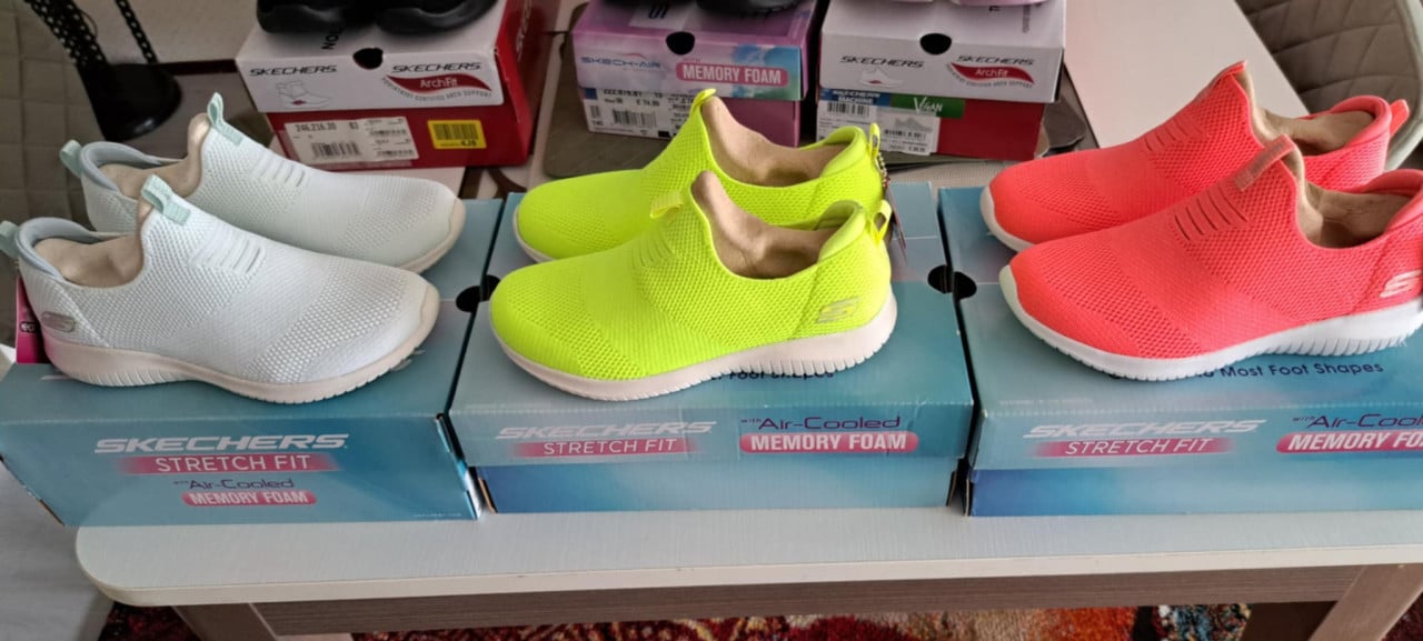 DAMES SKECHERS