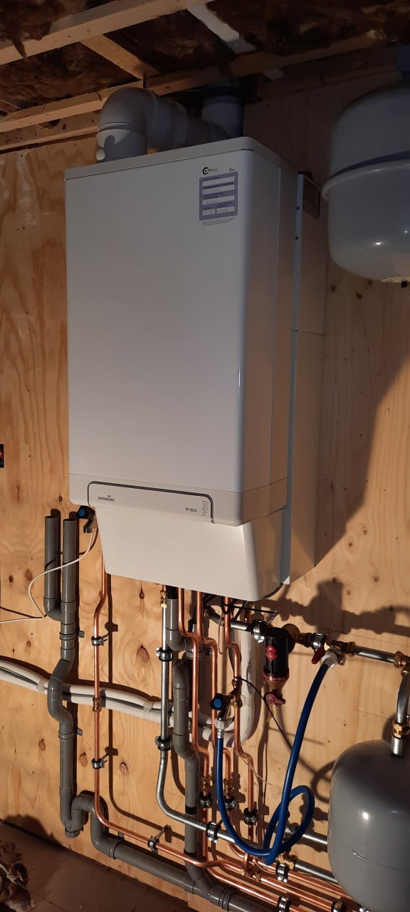 Daikin hybride warmtepomp + Intergas HR combiketel, levering en montage