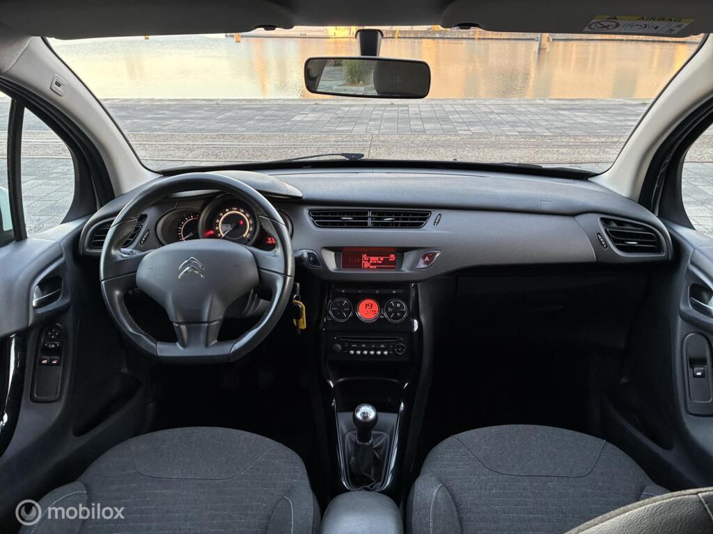 Citroen C3 1.2 PureTech km116.730 Nap 5Deurs BJ2014