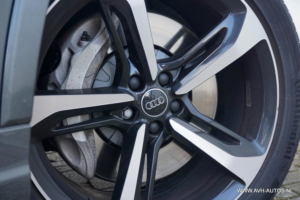 Audi Q7 3.0 tdi e-tron quattro sport