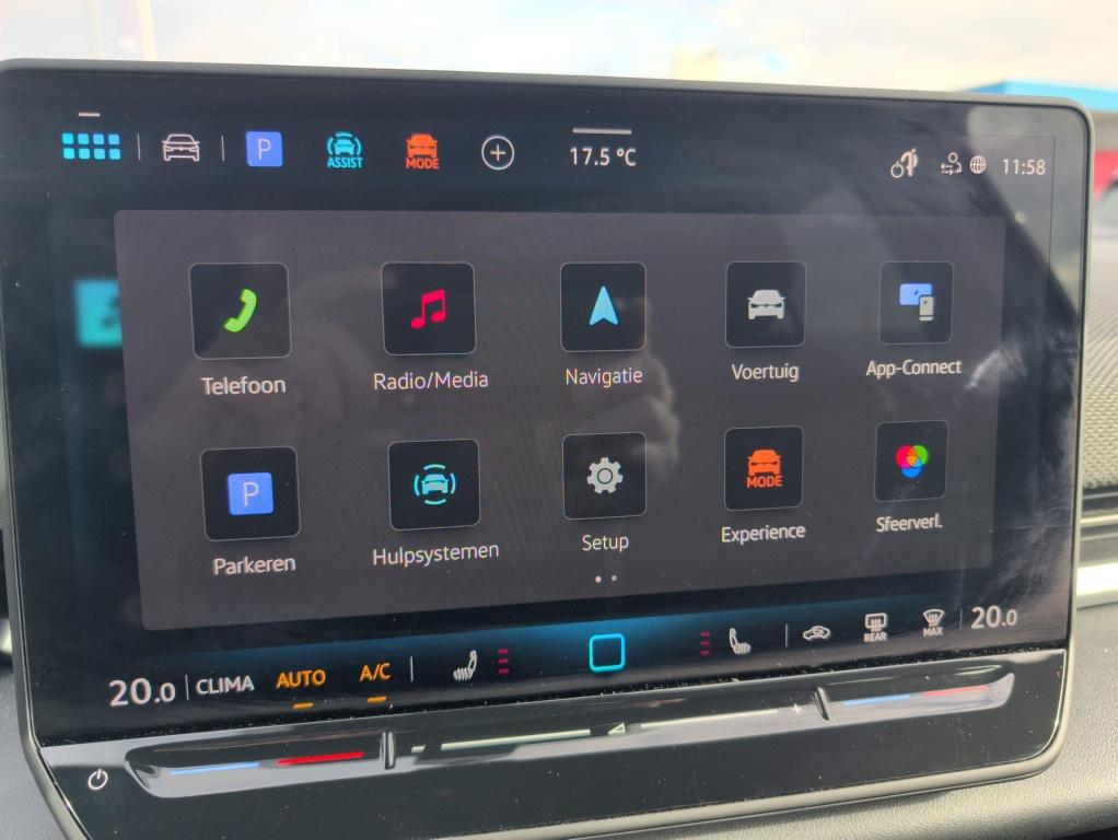 Volkswagen T-roc 1.5 etsi 110 kw r-line | trekhaak