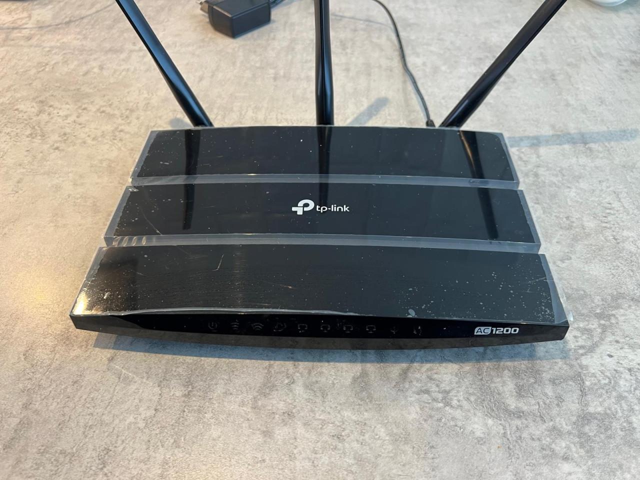 TP link AC 1200 router