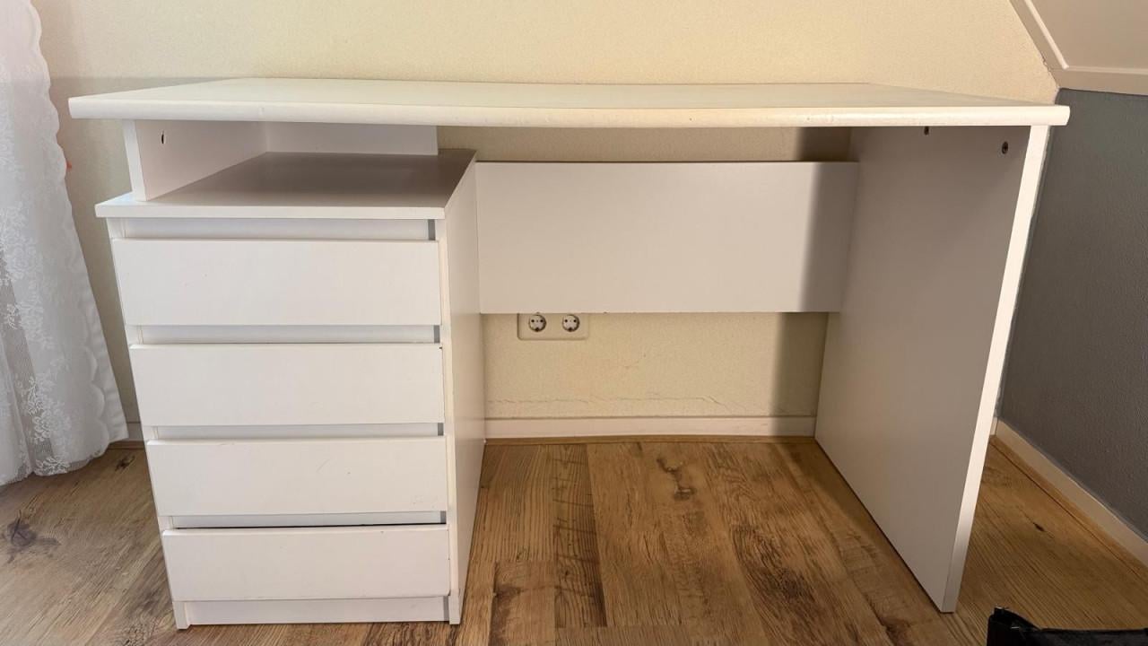 Wit bureau