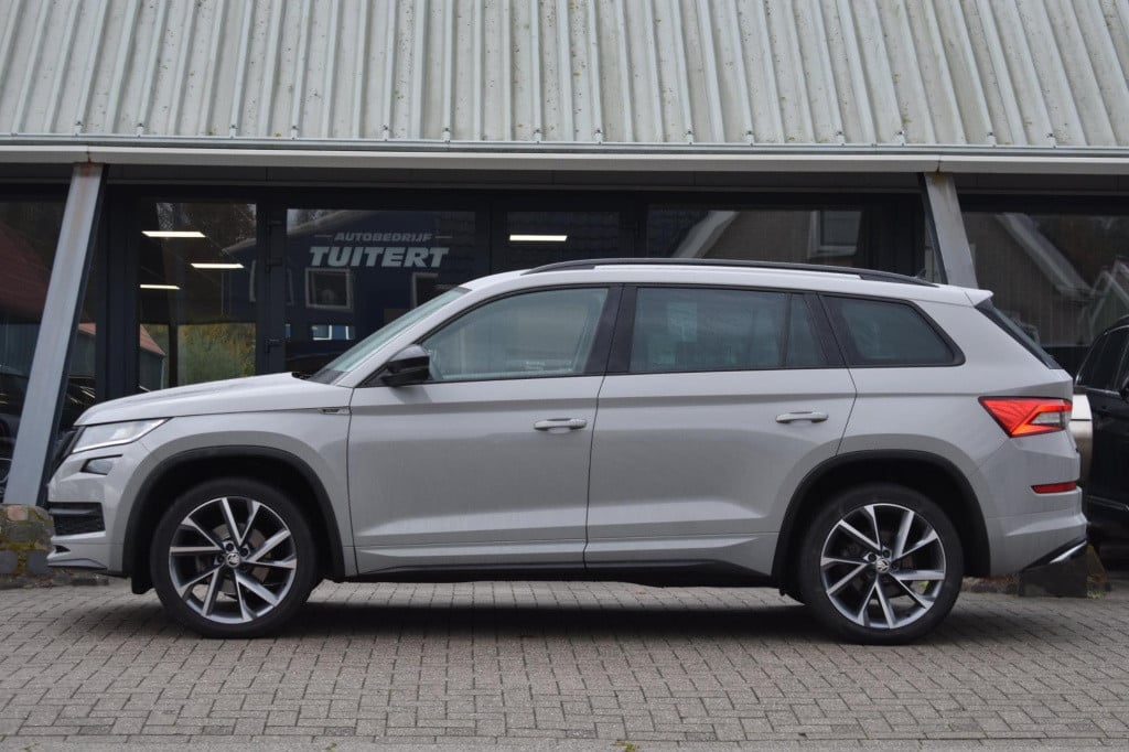 Skoda Kodiaq 1.5 tsi sportline | trekhaak | camera | nap | adapt. cruise co