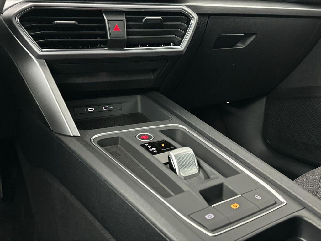 Seat Leon sportstourer fr business 1.5 tsi ehybrid 150kw / 204pk stationw