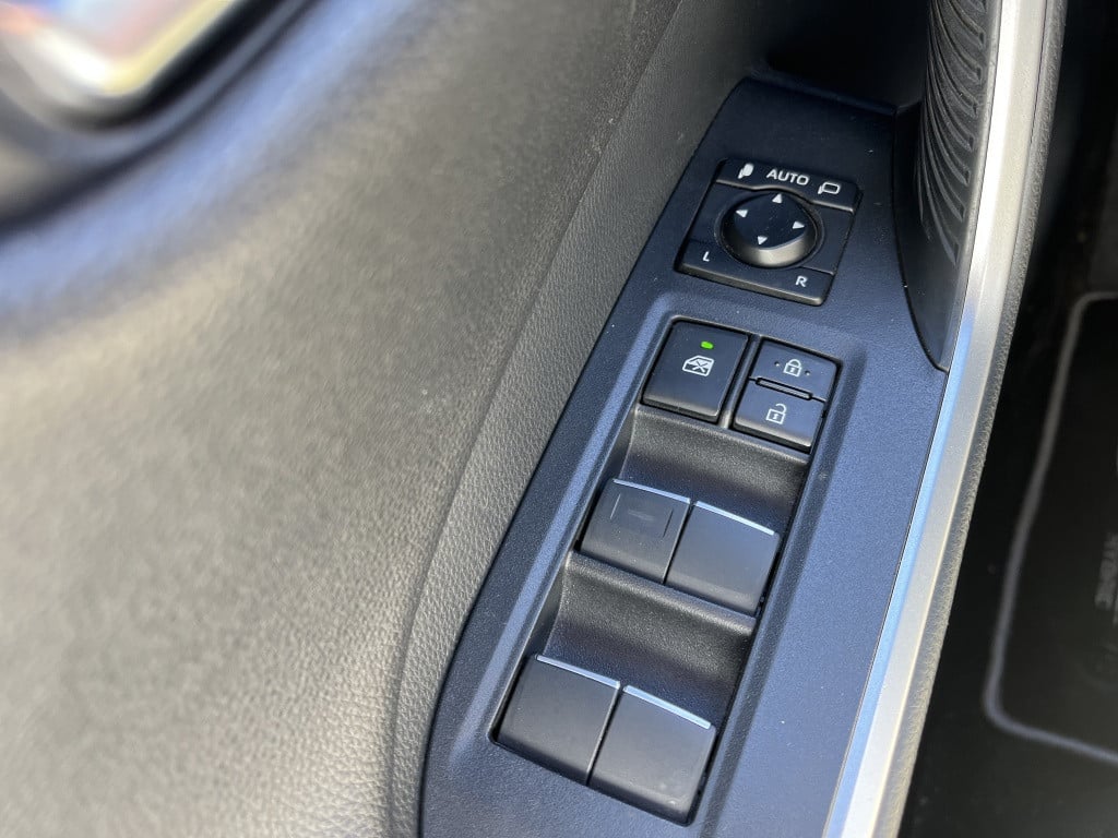 Toyota Rav4 | net binnen | 2.5 hybrid awd black edition.