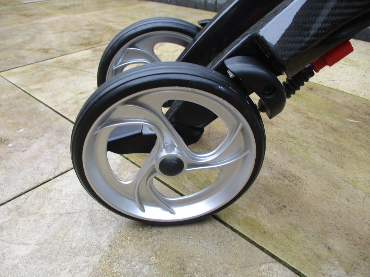 Nieuw Drive Nitro Carbon rollator met grote wielen