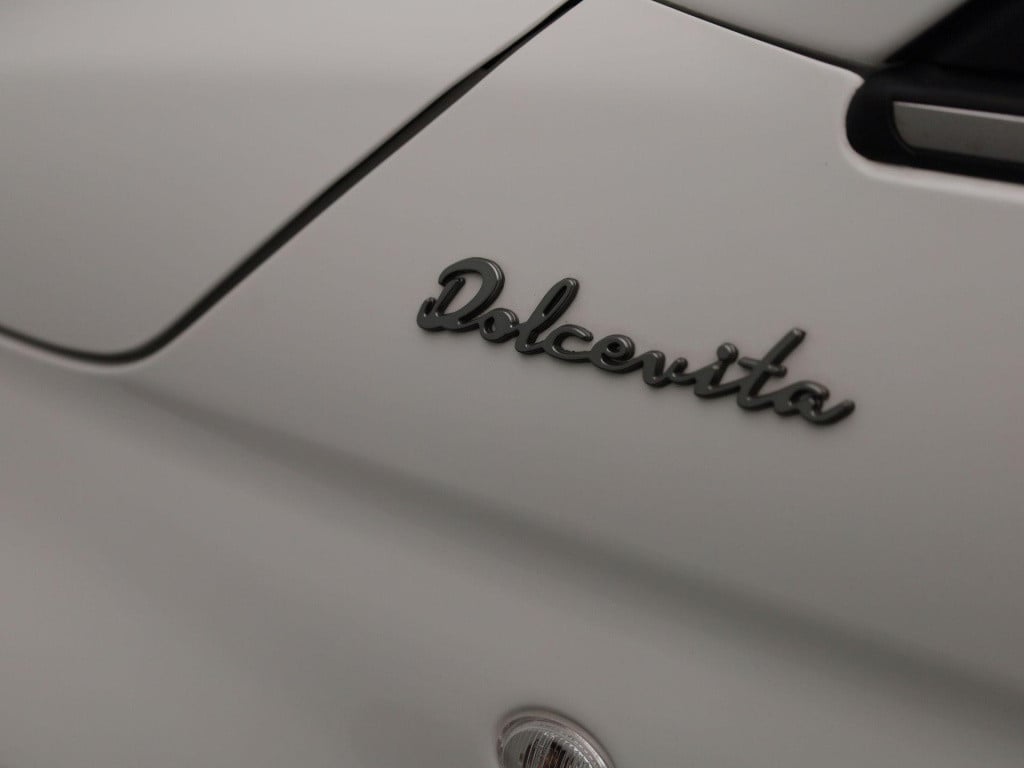 Fiat 500 1.0 hybrid dolcevita | lmv | panorama dak | bluetooth | airco | pa