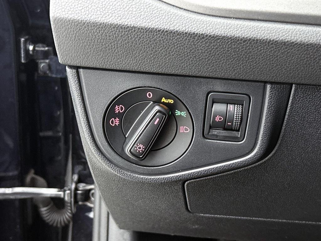 Volkswagen Polo 1.0 tsi comfortline | cruise control | apple carplay | airc