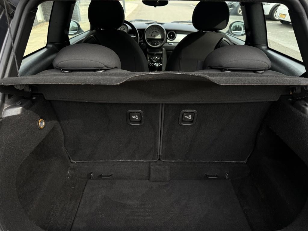 Mini 3-deurs 1.6 one - verzorgde mini -