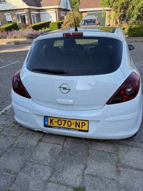 Opel Corsa 2010 Wit Nürburgring Edition