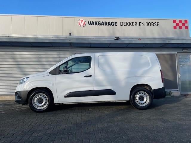 Toyota Proace city electric live long 50 kwh