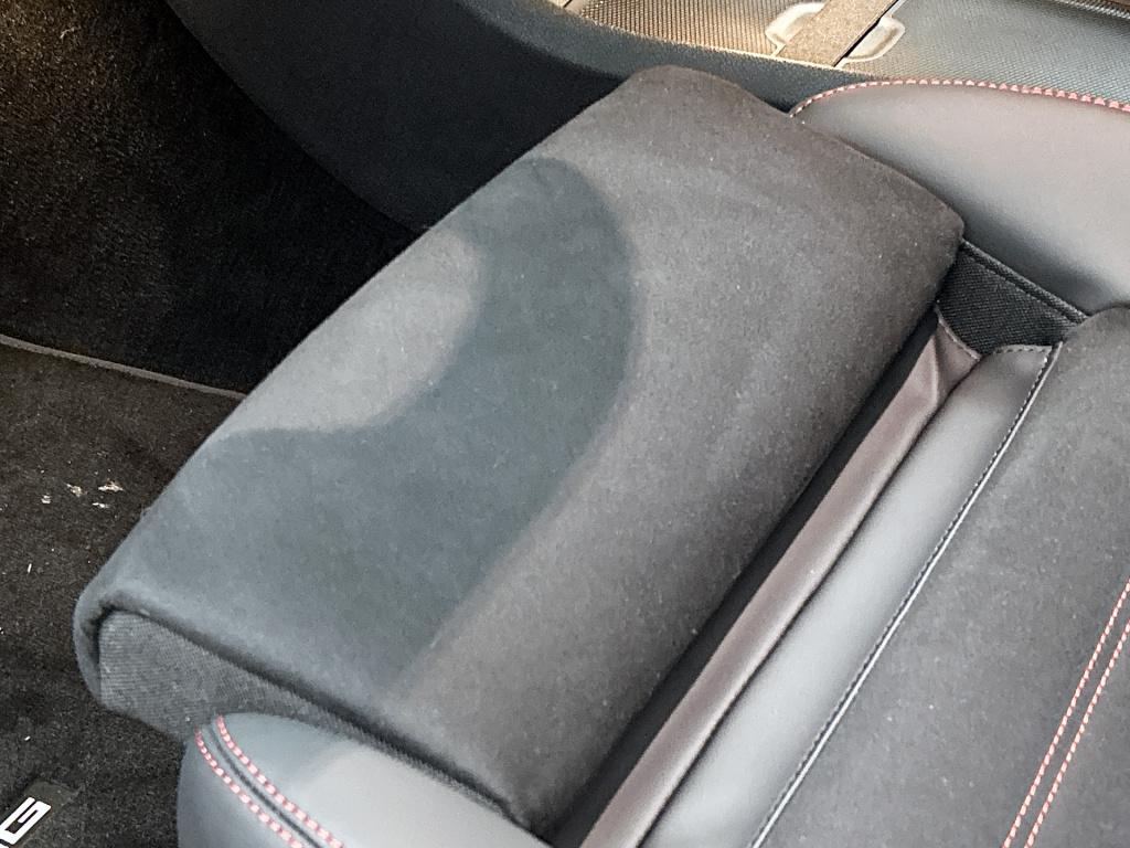 Mercedes-Benz C-Klasse 400 4matic launch edition 94 kwh | premium pakket | 