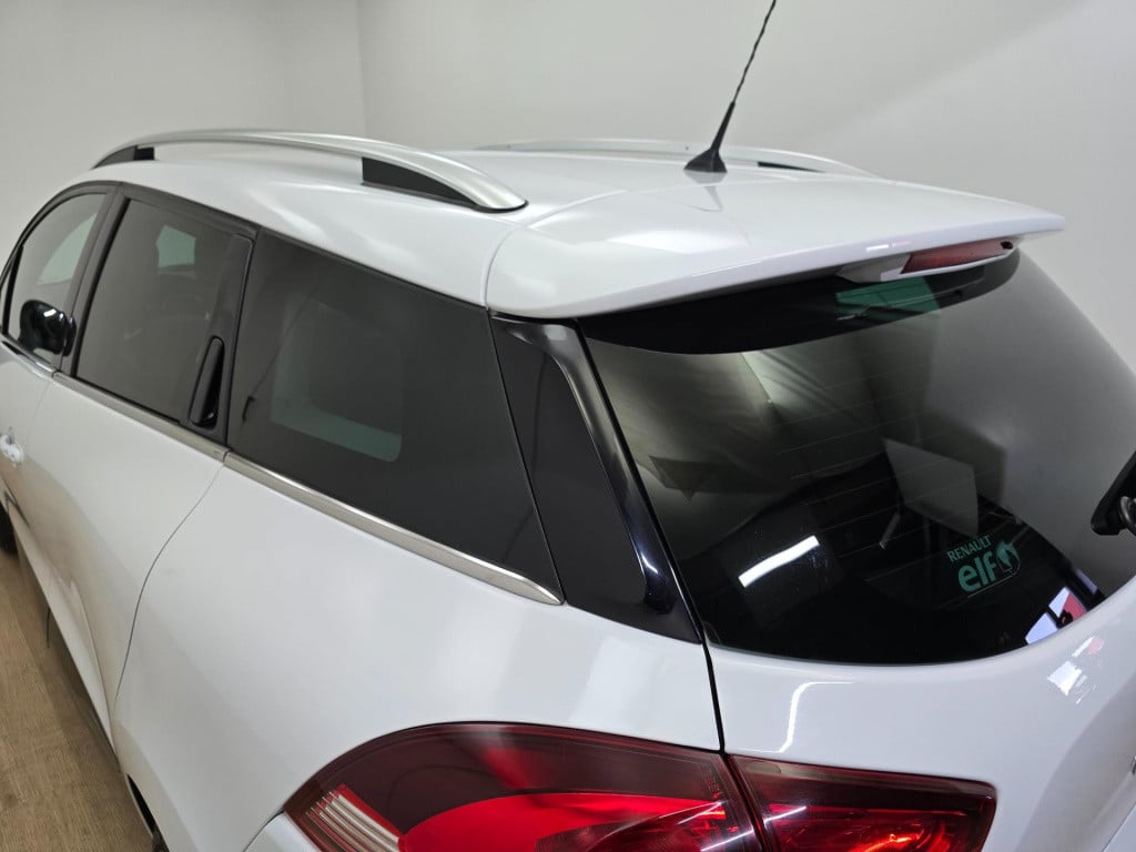 Renault Clio estate occasion kleine stationwagen met trekhaak | tweedehands