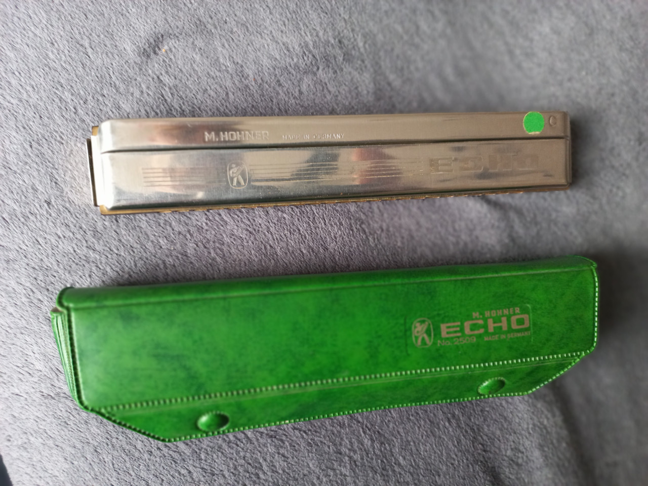 Hohner Echo Harmonica C .