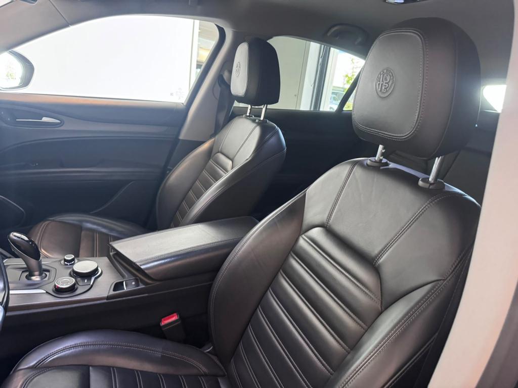 Alfa Romeo Stelvio 2.0 t awd super