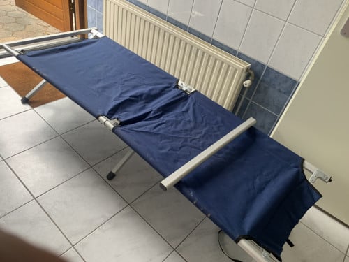 Opvouwbaar veldbed