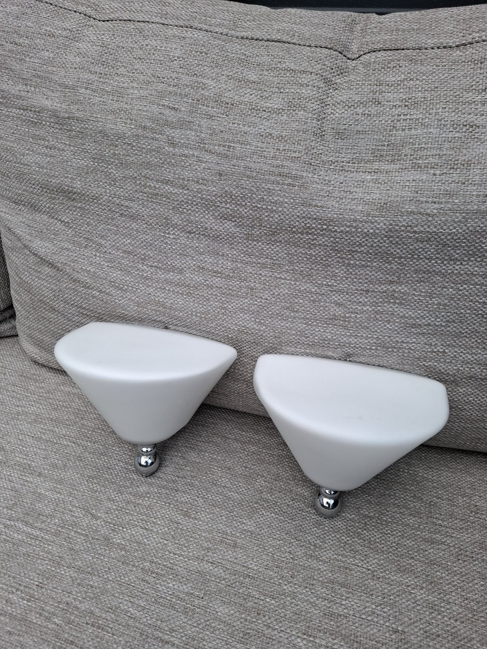 2x vintage wandlampen.