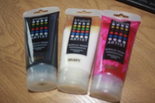 3 tubes 200ml.. Studio artist acrylic paint.