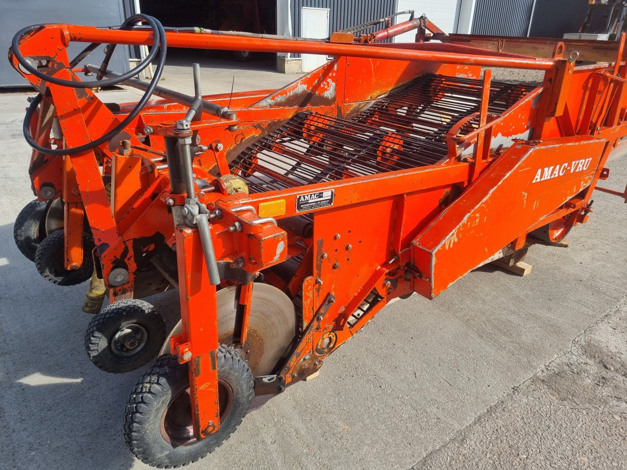 UIENROOIER AMAC+ LOOFKLAPPER