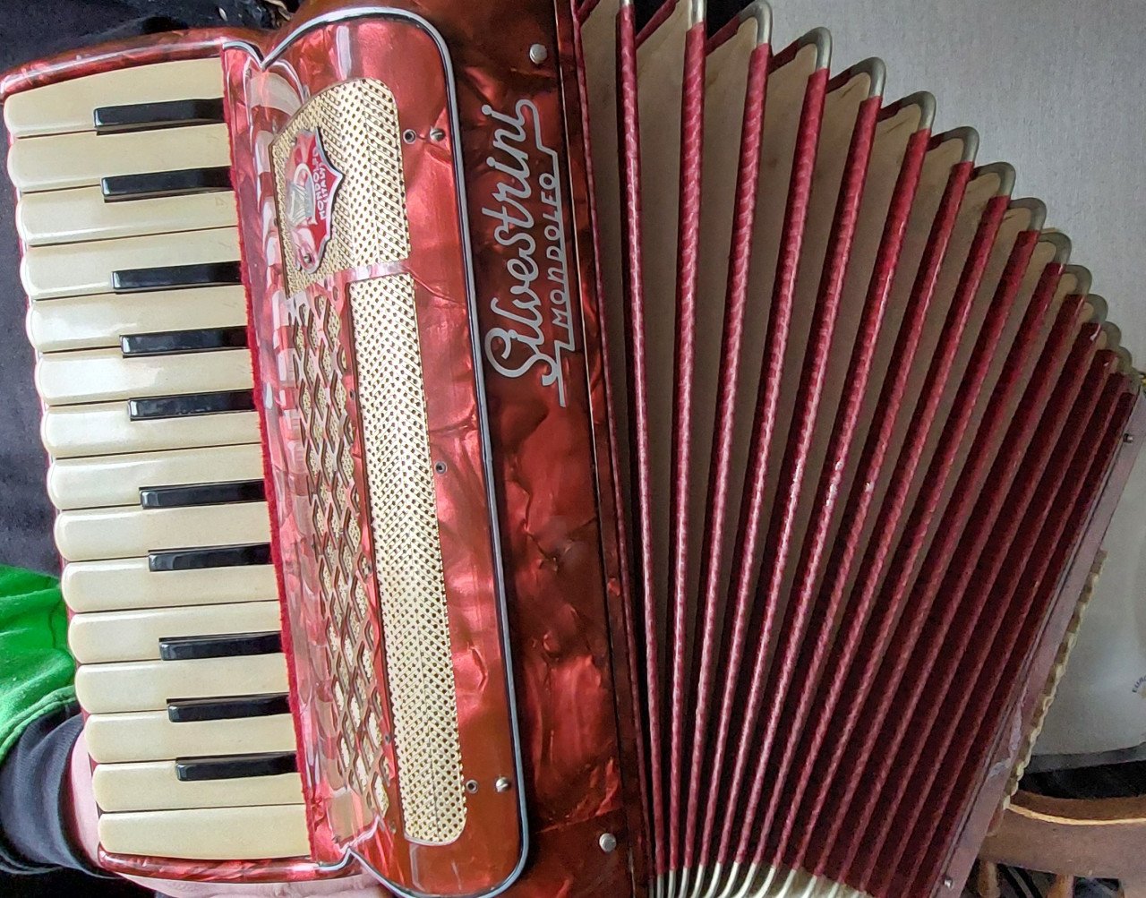 Vintage Silvestrini Mondolfo Accordion (Italy)