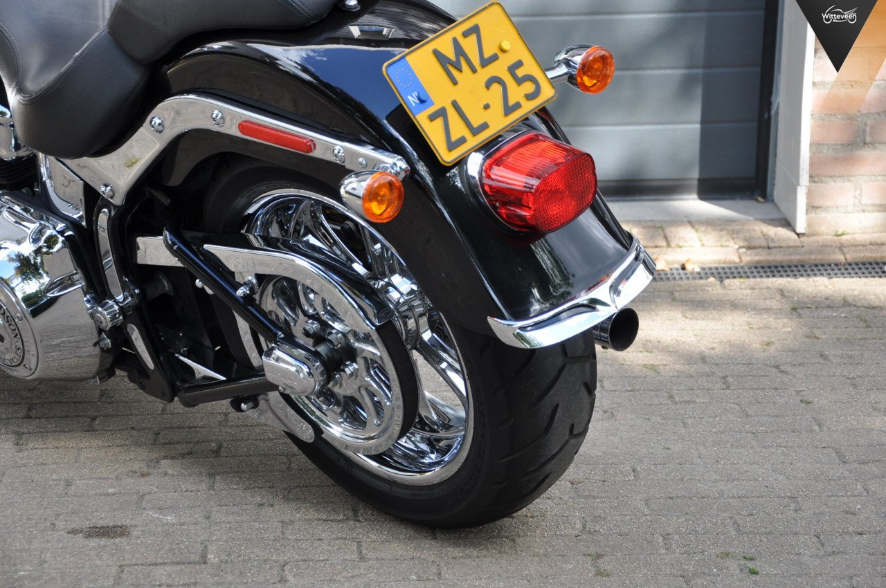 Harley-Davidson FLSTF Fat Boy