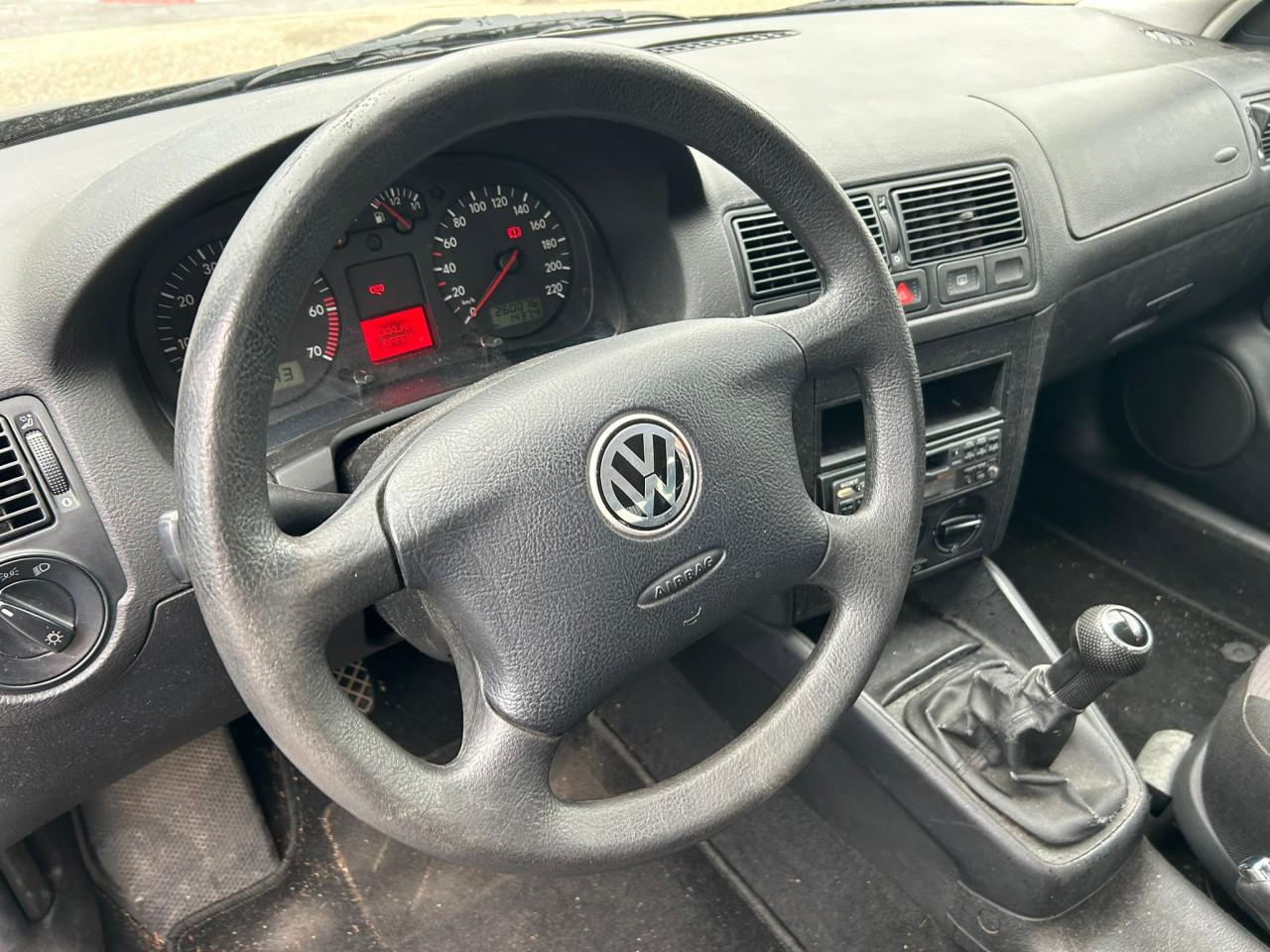 Volkswagen Golf 1.4-16V Master Edition Airco/LM/Trekhaak/Verzwaarde Vering