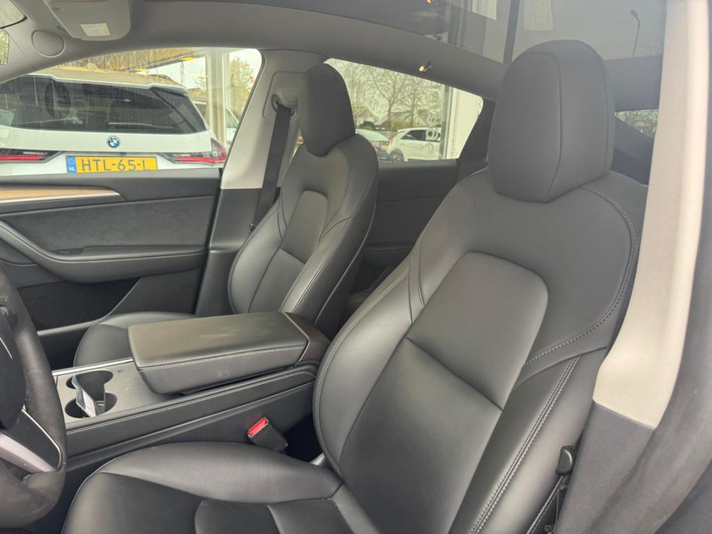 Tesla Model Y long range awd 75 kwh