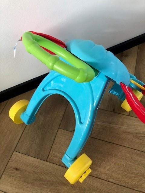 Leuke blauwe olifant als loopkarretje!