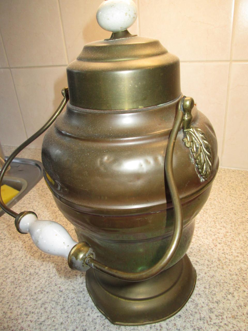 Oude koperen doofpot