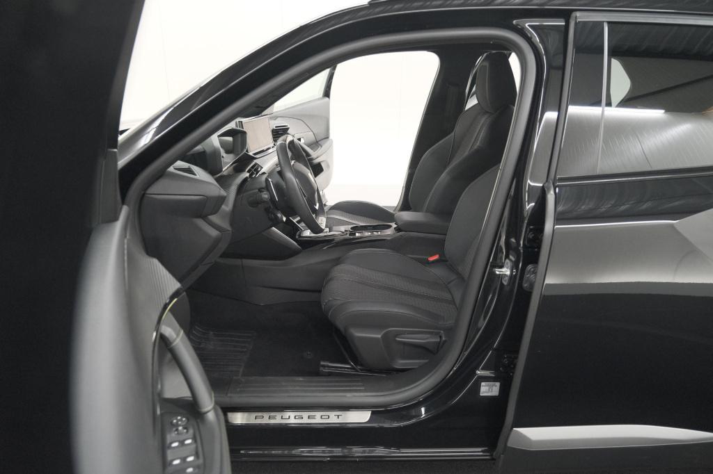 Peugeot 2008 puretech 130 eat8 gt | camera | apple carplay | parkeersensore