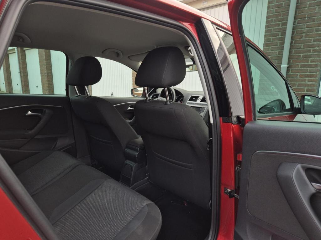 Volkswagen Polo 1.2 tsi comfortline / 5-deurs / airco / cruisecontrol / par