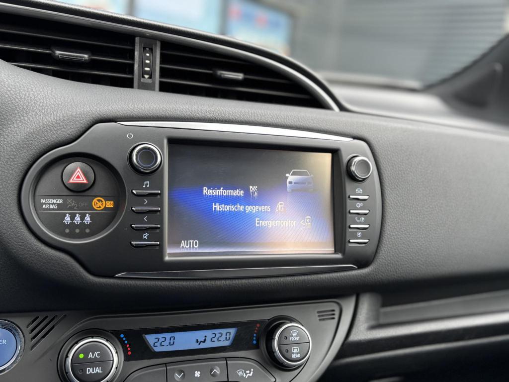 Toyota Yaris 1.5 hybrid executive | cruise control | achteruitrijcamera | c