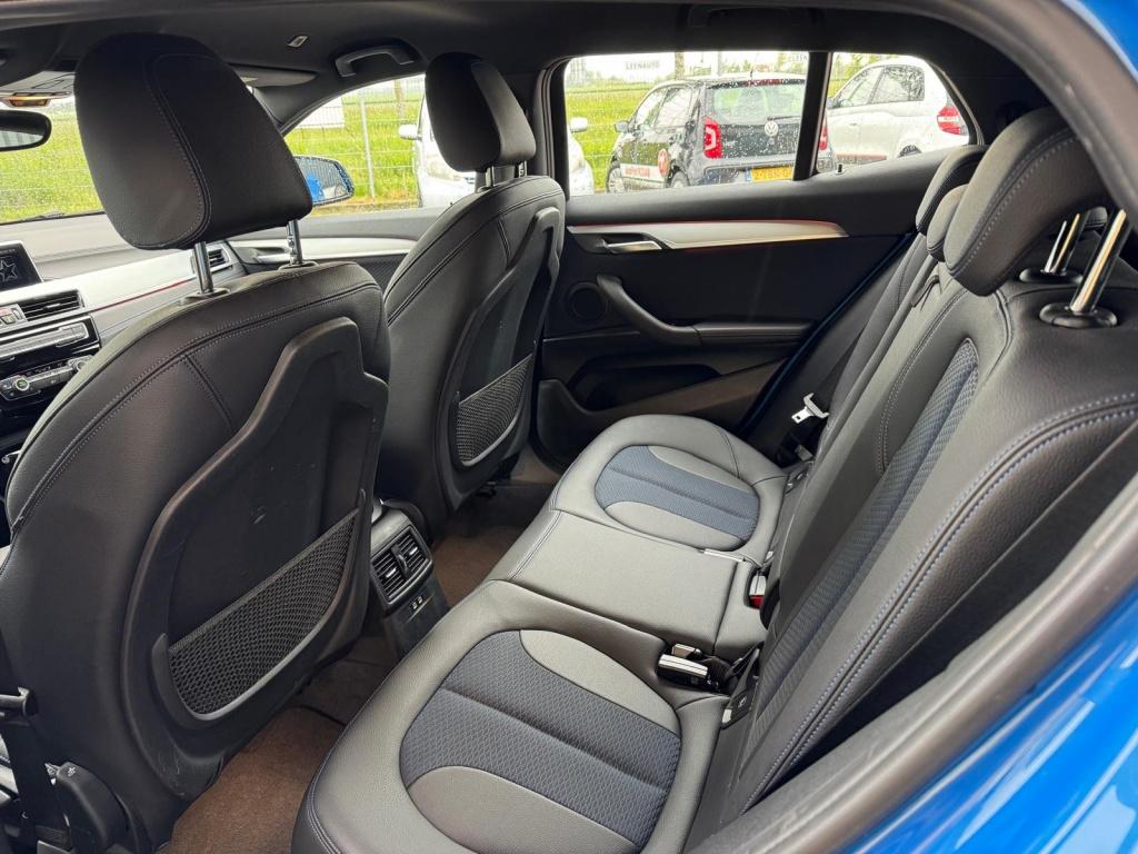BMW X2 sdrive18i high exec.