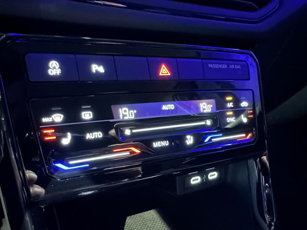 Volkswagen T-cross 1.0 tsi life edition *navi*appconnect*camera*