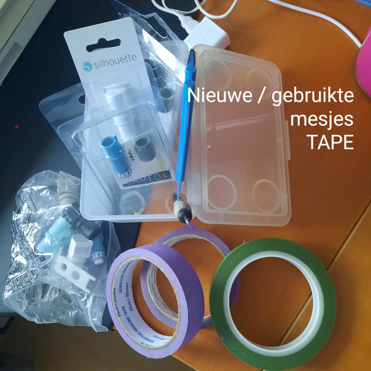 Te koop  Silhouette cameo 4 + hitte pers