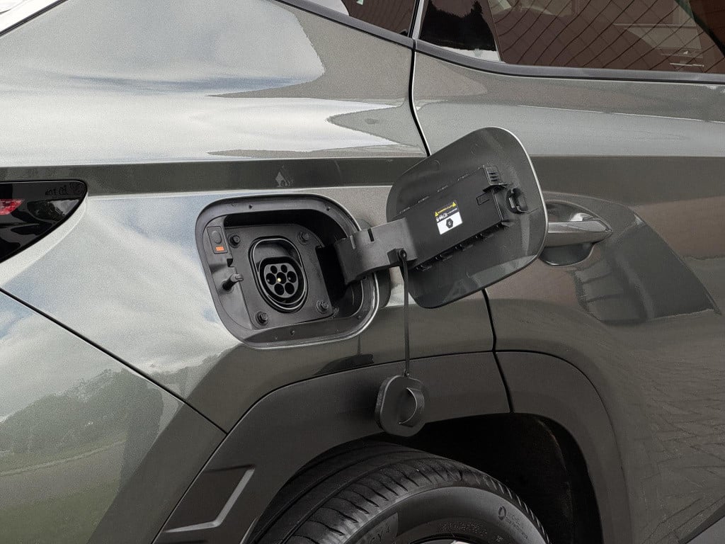 Hyundai Tucson 1.6 t-gdi phev comfort smart 4wd | navigatie | camera | appl