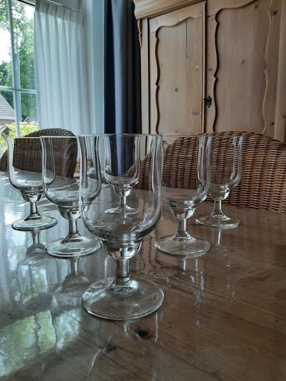 LEERDAM , SERIE AMBASADOR - 6 LAGE RODEWIJN GLAZEN
