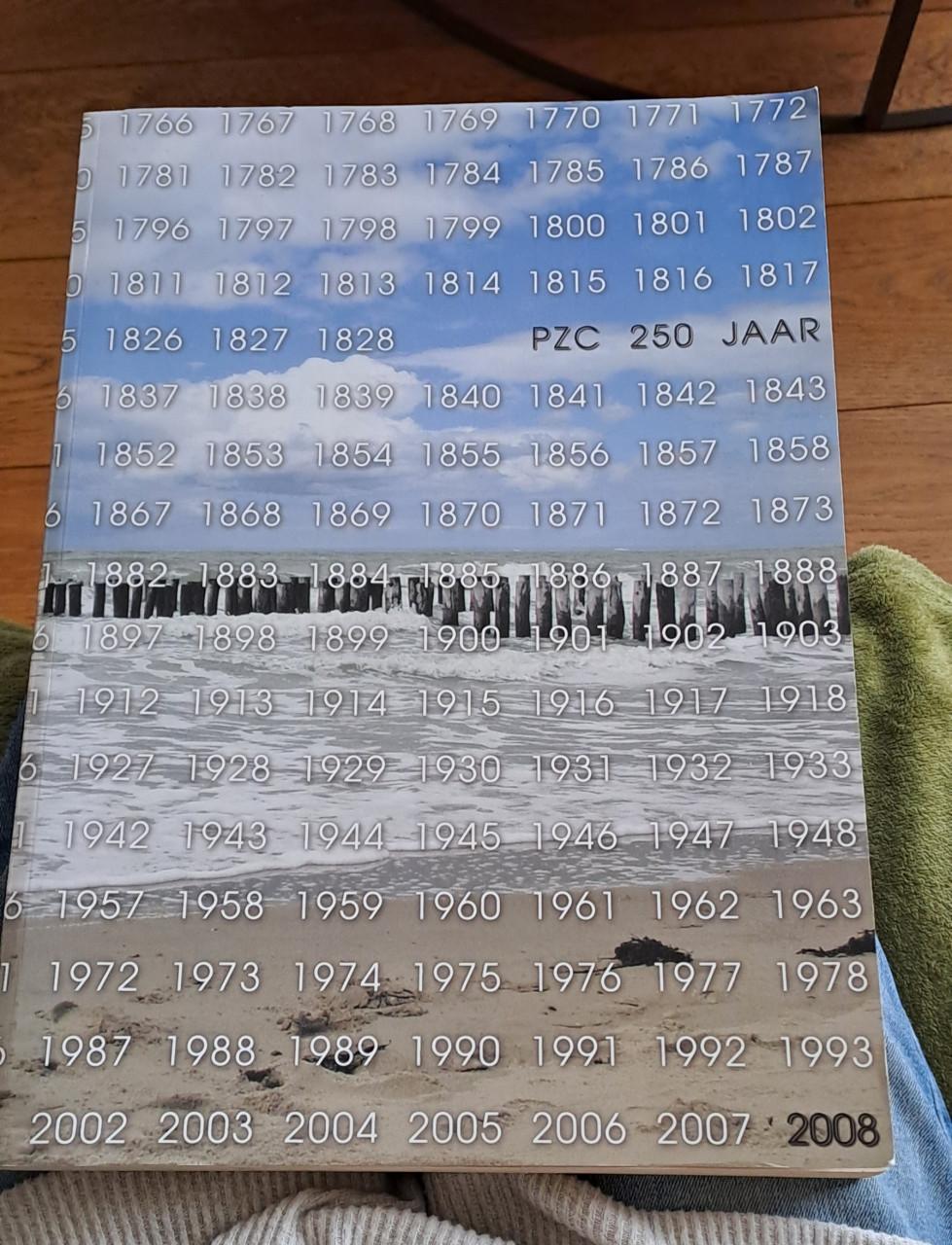 Jubileumboek PZC 250 jaar