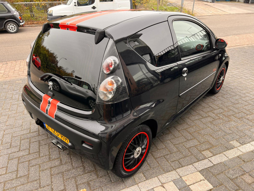 Peugeot 107 1.0-12v xr