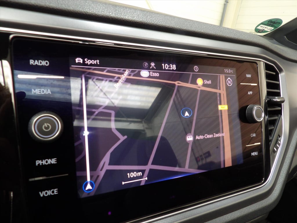 Volkswagen T-roc 1.5 tsi 150pk 7-dsg r-line
