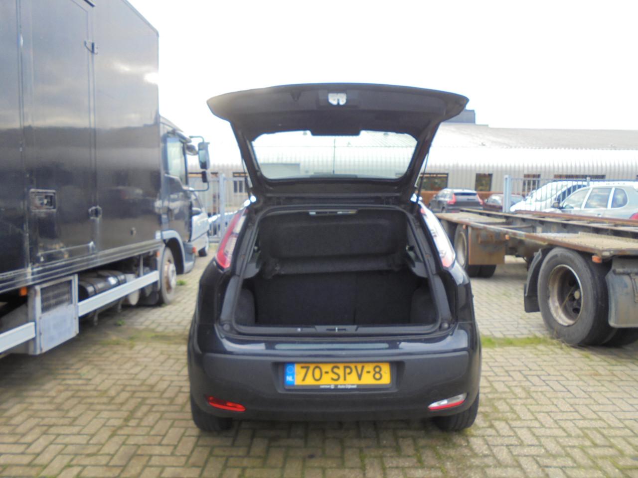 Punto EVO  1.3 Diesel M-Jet Racing bouwjaar 2011 koppeling kapot € 895