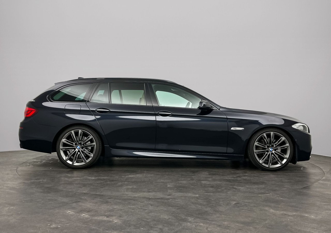 BMW 535d Touring xDrive | Individual | M Sport | Panoramadak