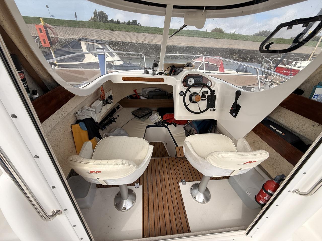 Visboot arvor 21