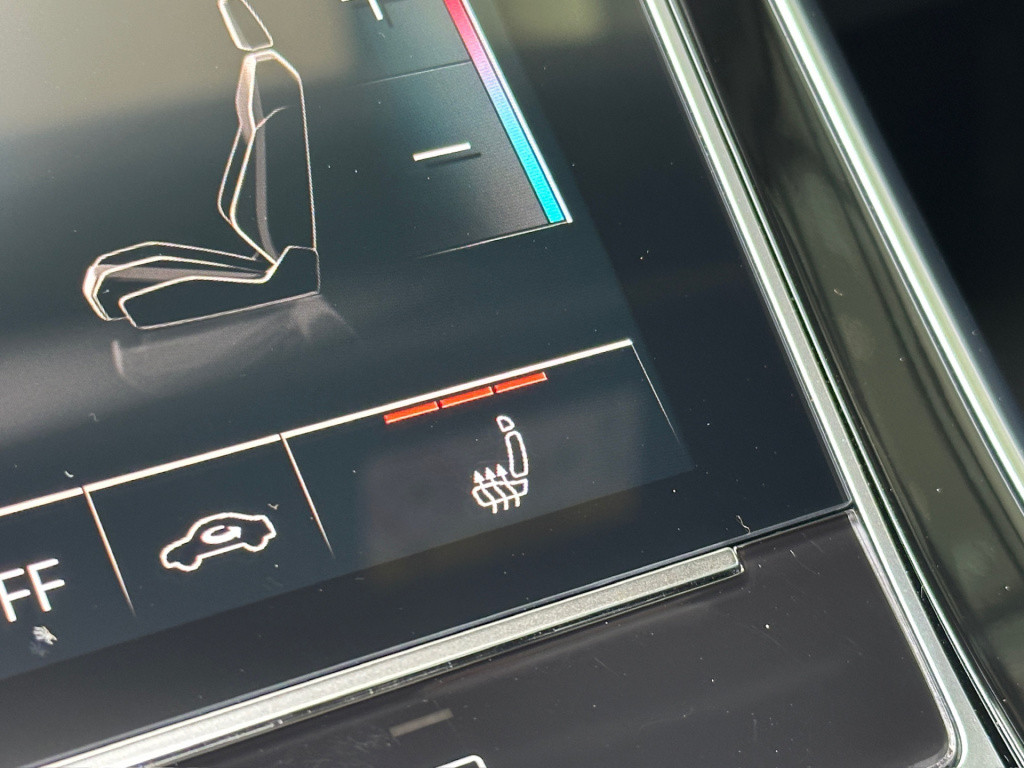 Audi Q7 55 tfsi e quattro pro line s-line | panoramadak | luchtvering | tre
